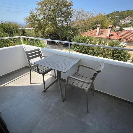 Golden Evelyn Aparthotel Ajía Paraszkeví Kültér fotó
