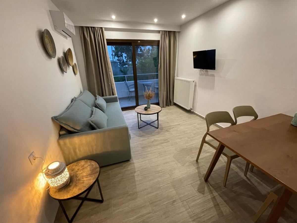 Golden Evelyn Aparthotel Ajía Paraszkeví Kültér fotó